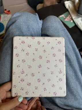 Kindle Oasis case from Page